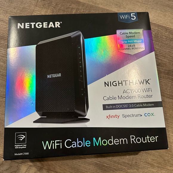 Netgear Nighthawk AC1900 Cable Modem Router - Picture 7 of 7